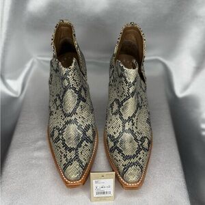 Ariat Snakeskin Pattern Boots